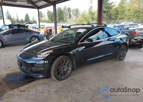 2018 Tesla Model 3 Long Range/Performance из США, поврежденный, VIN 5YJ3E1EB9JF110658